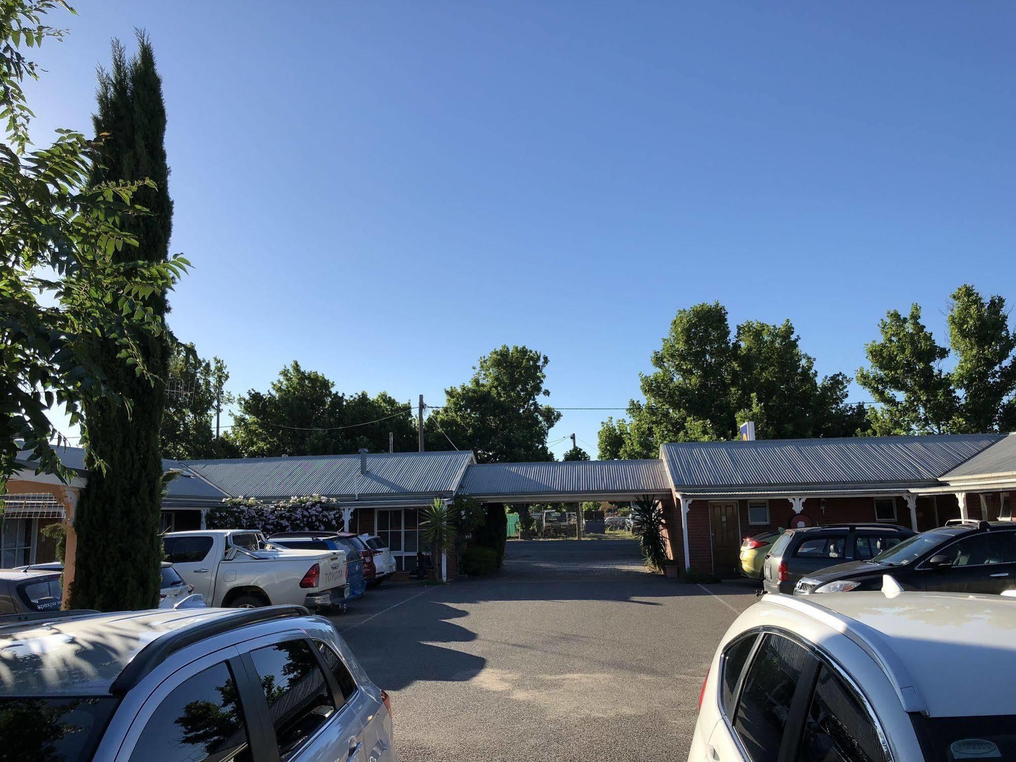 Jolly Swagman Motor Inn Euroa Kültér fotó